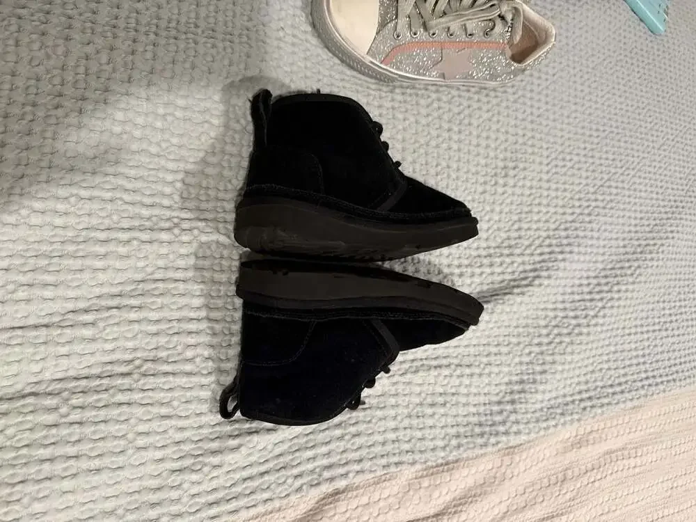 UGG Kids Neumel II Black Suede Chukka Boots (Size 13 Kids)